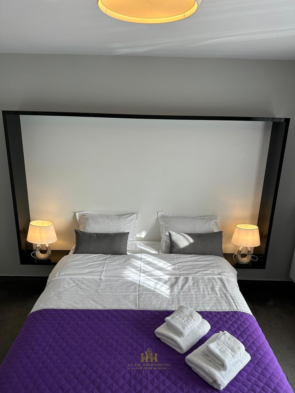 Luxury Glam Apartments & Studios Near Coresi Mall Braşov Buitenkant foto