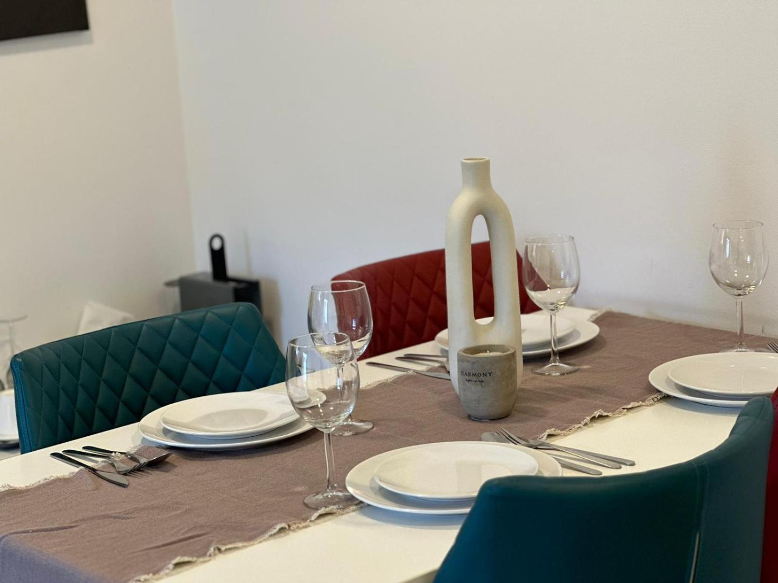 Luxury Glam Apartments & Studios Near Coresi Mall Braşov Buitenkant foto